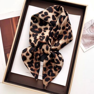 1pc Brand Leopard Print Bandana Square Scarf Women's Imitati