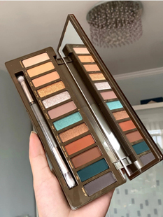 URBAN DECAY衰败城市12色眼影盘wild west沙漠绿洲欧美提亮20年产