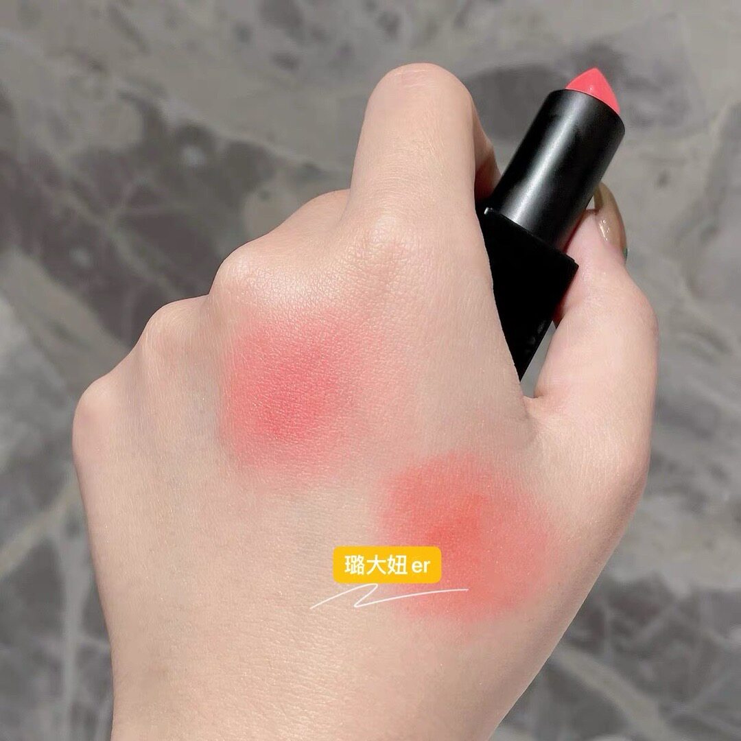 特价～清仓Nars 纳斯纵欲惹火敢耀唇膏口红Nina Grace