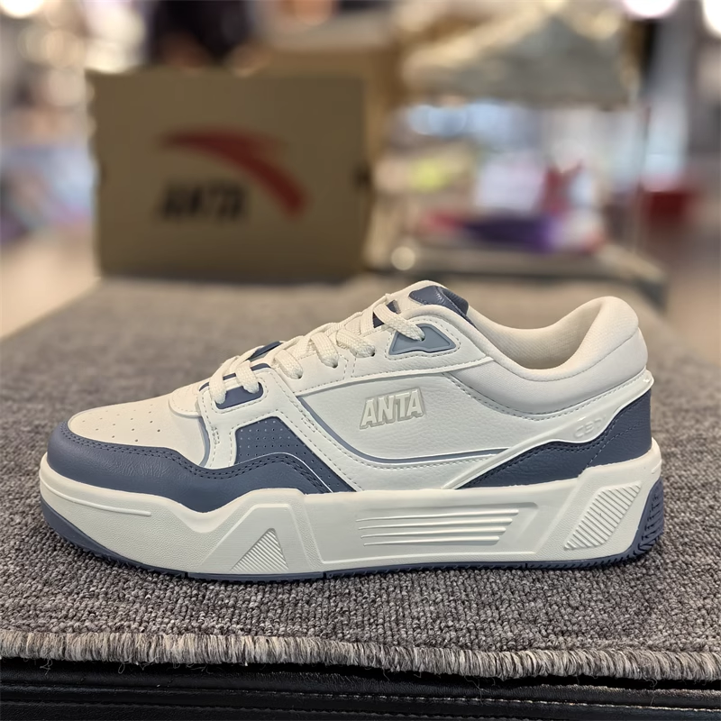 安踏正品C37男小白鞋2024秋新款休闲经典透气潮运动板鞋112438024