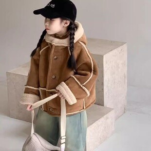 秋冬款女童加绒加厚皮毛一体冬季羊羔毛宝宝机车连帽韩范棉服外套