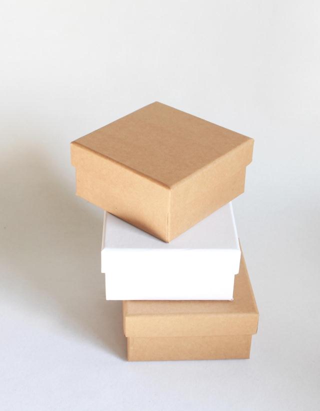 现货 定制天地盖礼品盒 牛皮纸包装盒 白色牛皮黑色  10.5*10.5*5