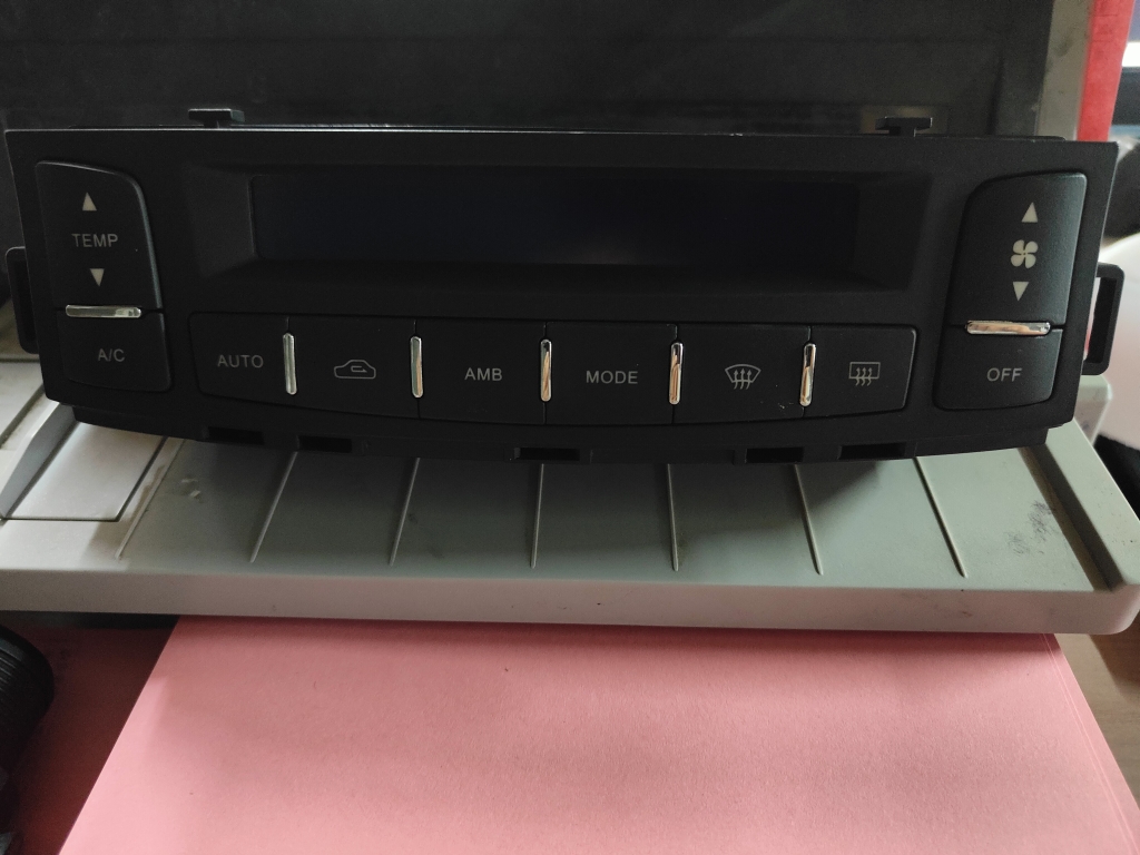 适用于众泰Z300空调面板暖风开关空调调节面板总成AC开关暖风调节