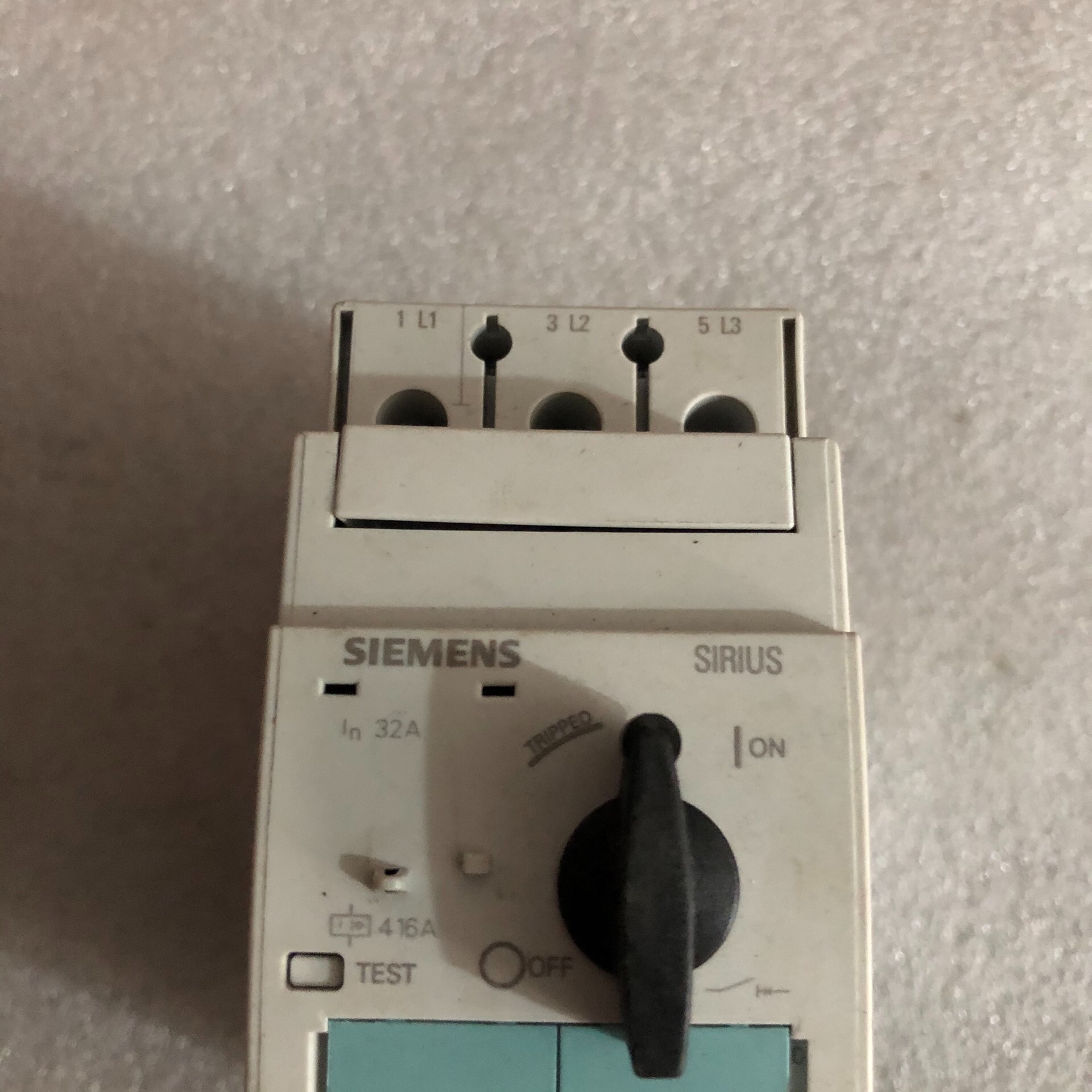 马达断路器3RV1331-4EC10有的联系(雅子机械）