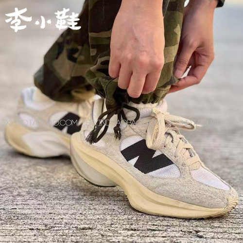 New灰白色低帮复古增高休闲鞋
