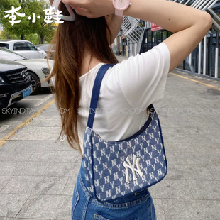 MLB Monogram系列 泫雅同款NY纽约洋基队复古老花满印休闲腋下包