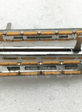 升威75MM双联直滑电位器D10K*2轴长15MM（外壳氧化）