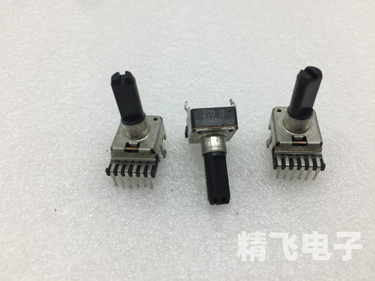 日本NLBLE贵族RK12双联电位器B50K*2带中心定位轴长18MM