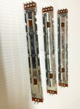 日本ALPS阿尔卑斯RSAON1219A03双联直滑电位器D10K*2轴长12方轴