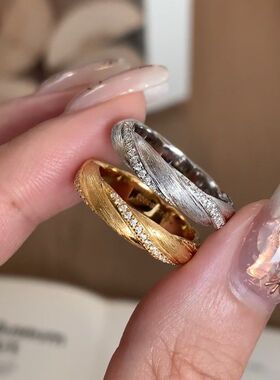中古风拉丝旋转麻花镶钻戒指女小众时尚简约叠戴百搭重工复古指环