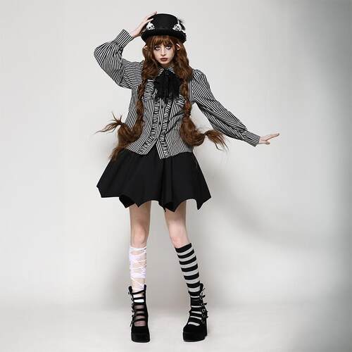 Dark in Love个性欧美哥特暗黑Lolita骷髅点缀宽松条纹衬衫IW116