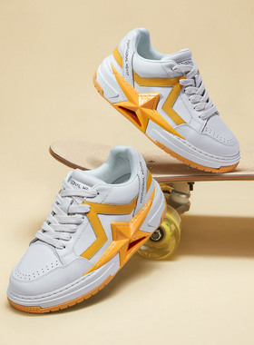 PENTAGONAL HEART五角心踏星步梦系列经典标牌星星鞋黄色男女板鞋