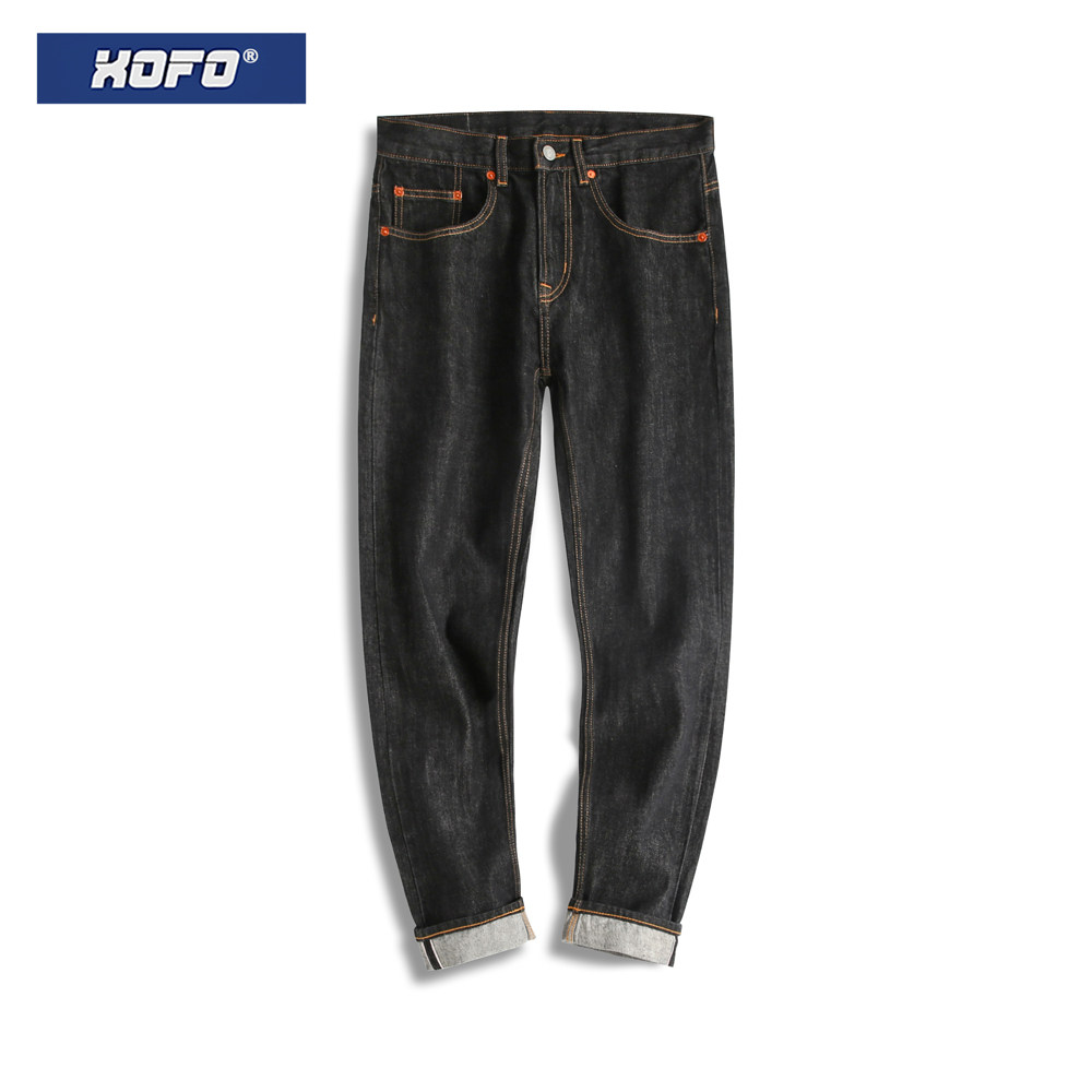 水洗款赤耳丹宁牛仔裤