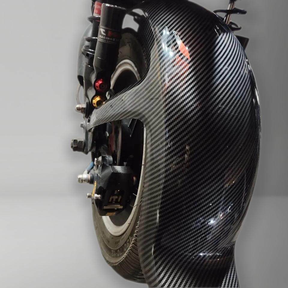 适用小牛UQI+/B1C碳纤维