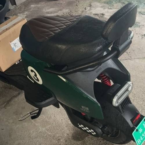 适用于极核ez3i靠背对孔