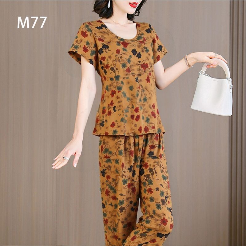 中年妈妈夏装短袖T恤大码套装洋气中老年女装夏季薄款碎花两件套