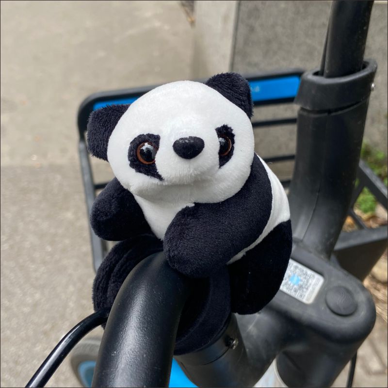 熊猫公仔毛绒玩偶啪啪圈