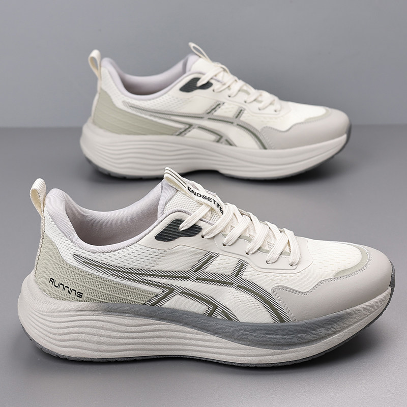 秋季特大码男鞋45加肥加宽运动鞋46网面透气休闲鞋47学生跑步鞋48