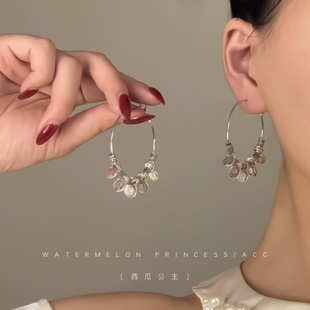 「银币絮语」易梦玲同款 银色人像钱币耳环女流苏大圈圈民族风耳饰