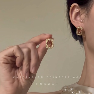 「冰糖咖啡」几何耳环2025新款爆款高级感方形款耳钉咖啡色耳饰女