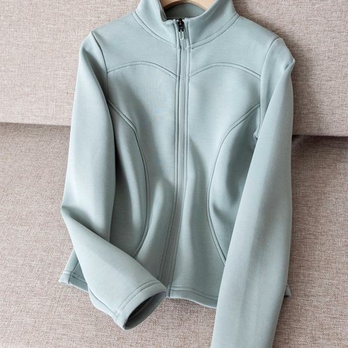 YKK拉链加薄绒修身显瘦运动外套