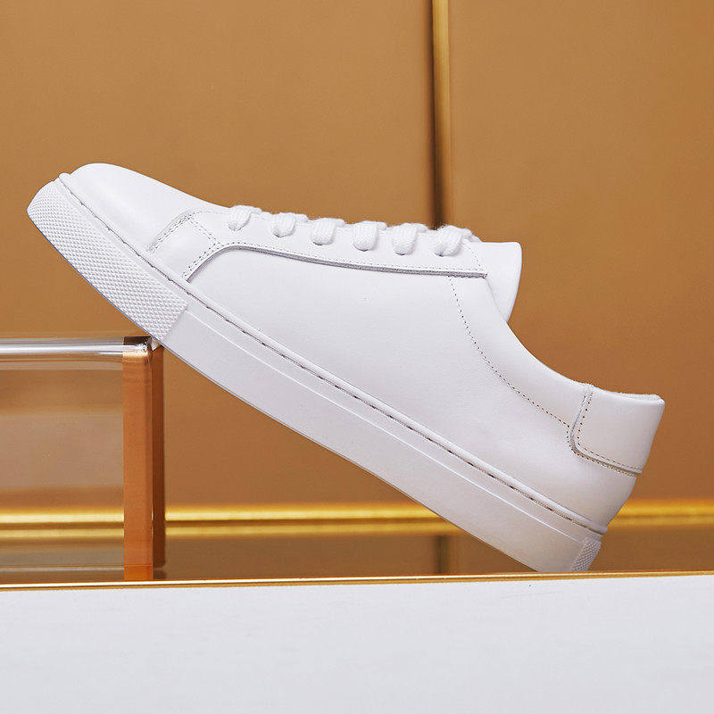 真皮小白鞋女春季2026新款休闲皮鞋男款商务白色平底板鞋情侣同款