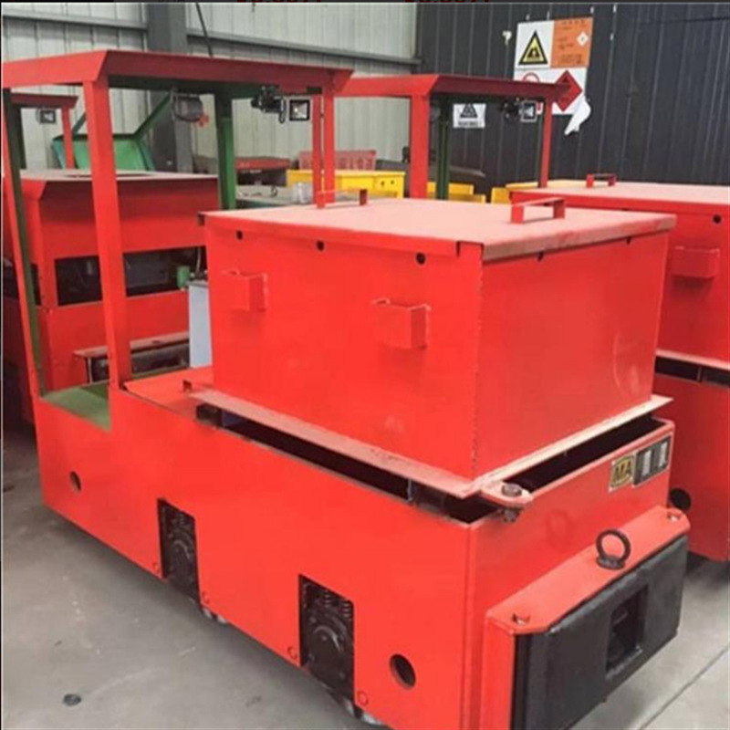 山东济泰机械CTY12/9GP防爆型蓄电池电机车规格多样轨道牵引机车