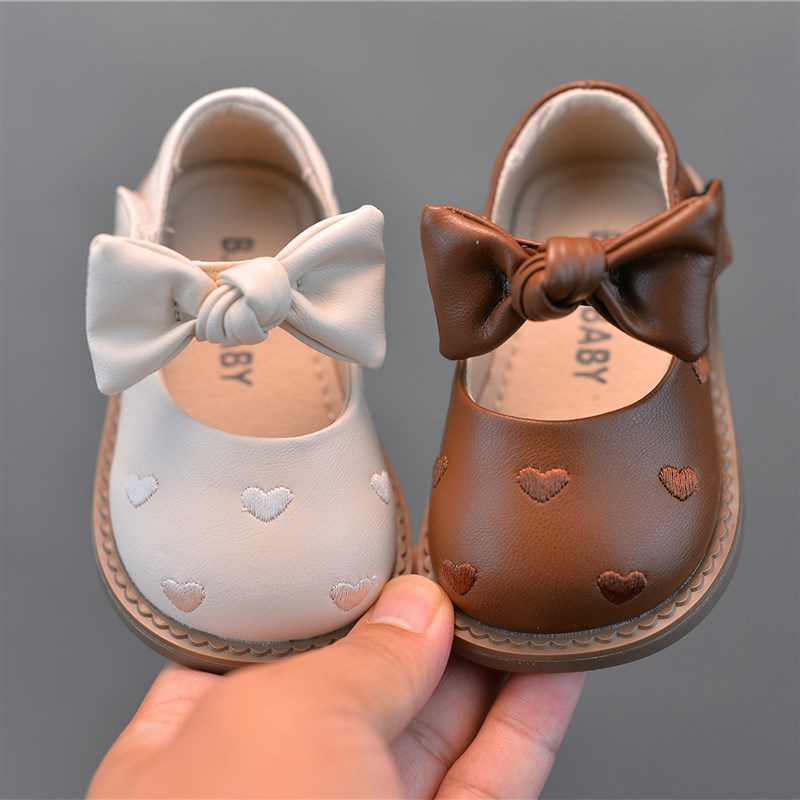 女童鞋子婴儿学步鞋1一2岁3女宝宝鞋软底小皮鞋春秋公主儿童单鞋0