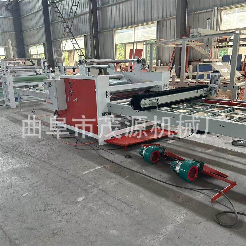 PVC膜冷胶平贴机 碳晶板覆膜机 木饰面涂胶贴面机,五金/工具,机床,淘宝优惠券,粉丝福利购,淘宝优惠卷