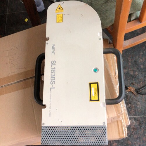 议价SL183BS-L 泵浦固态激光器 NEC AC100V维修