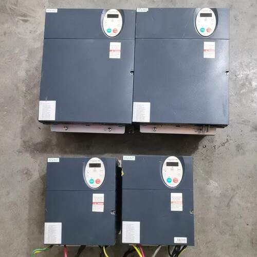 议价ATV212HD15N4 ATV212HU 工控变频器 调速装置维修