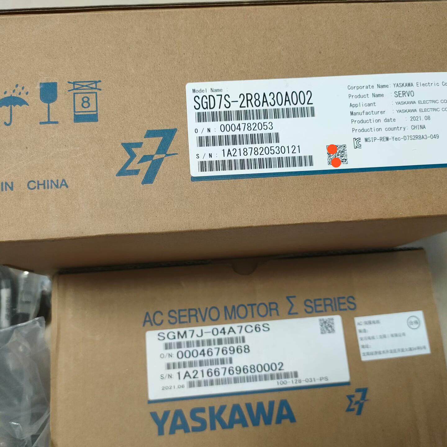 议价SGD7S-2R8A30A002 SGM7J-04A7C6S 伺服驱动 400W套装维修