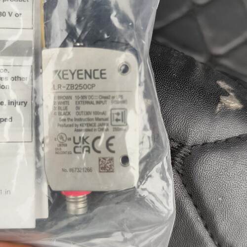 议价LR-ZB250CP 激光传感器 工控自动化配件维修