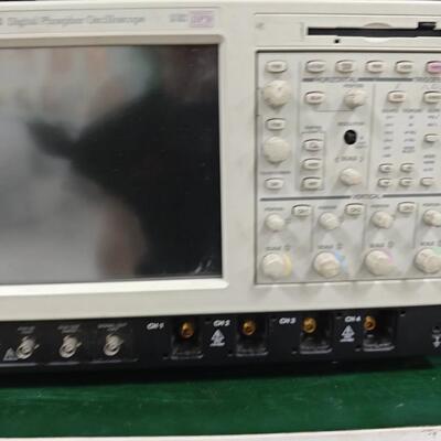 议价TDS7254B 泰克高性能数字示波器 电子测试仪器维修