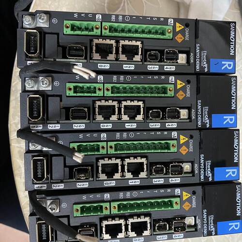 议价RS2A01A0KA4W00 三洋伺服驱动器 工业工控自动化配件维修