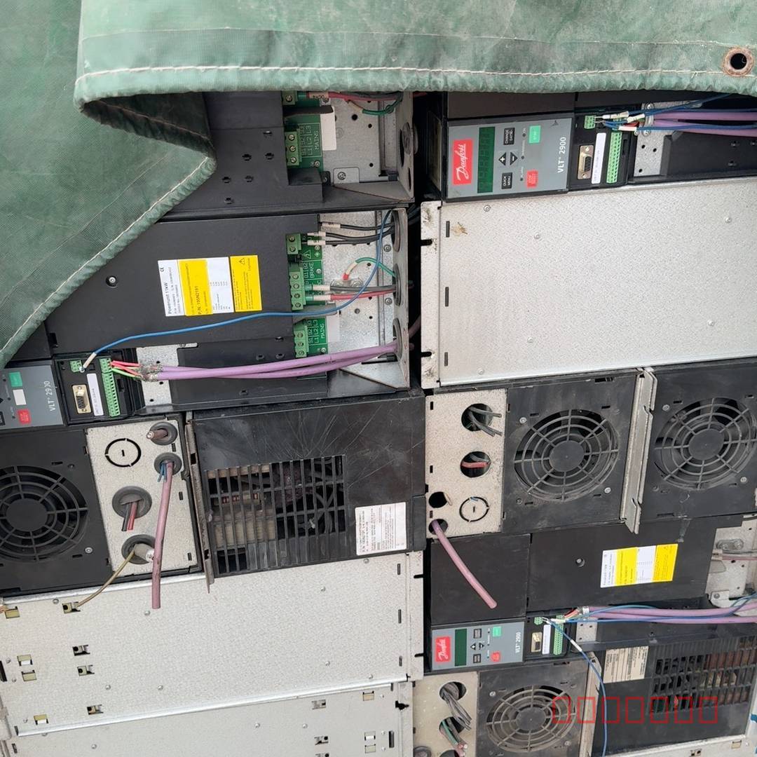 议价出售拆机丹佛斯2980变频器 11KW 380V 功维修