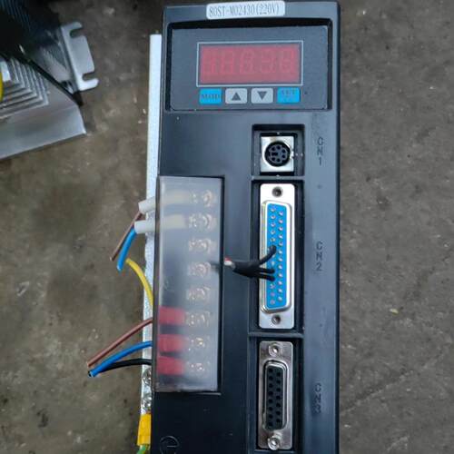 议价AASD-15A 80ST-M02430 伺服驱动器 220V 工控自动化配件维修