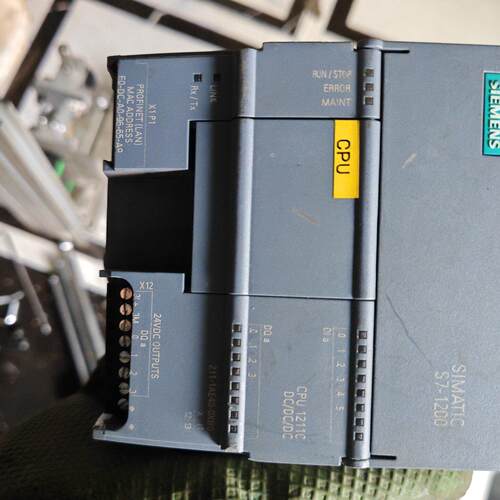 议价6ES7211-1AE40-0XB0 CPU模块 工控可编程自动化控制器维修