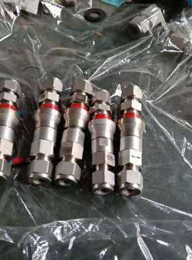 议价世伟洛克  SS-QC6-D-10M0HY+SSQC6-B-维修