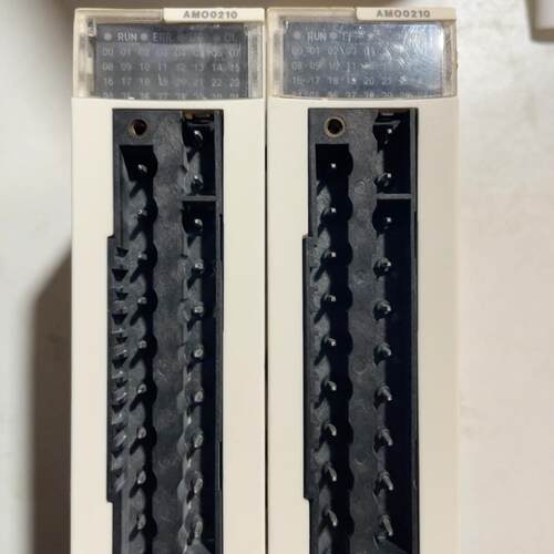 议价AMO0210 PLC模块 隔离模拟量输工控模块维修