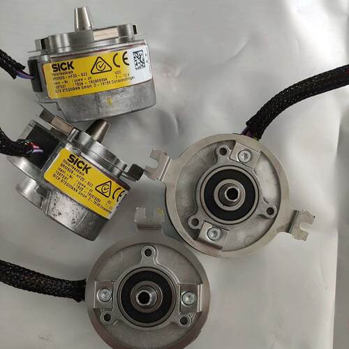 议价SRM50S-HFZ0-S22 旋转编码器 电机反馈工业工控配件维修