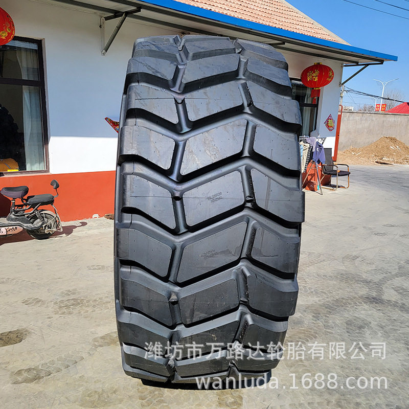 33.25R29大型装载机轮胎 800/80R29铲车重型矿山铰卡车全钢轮胎