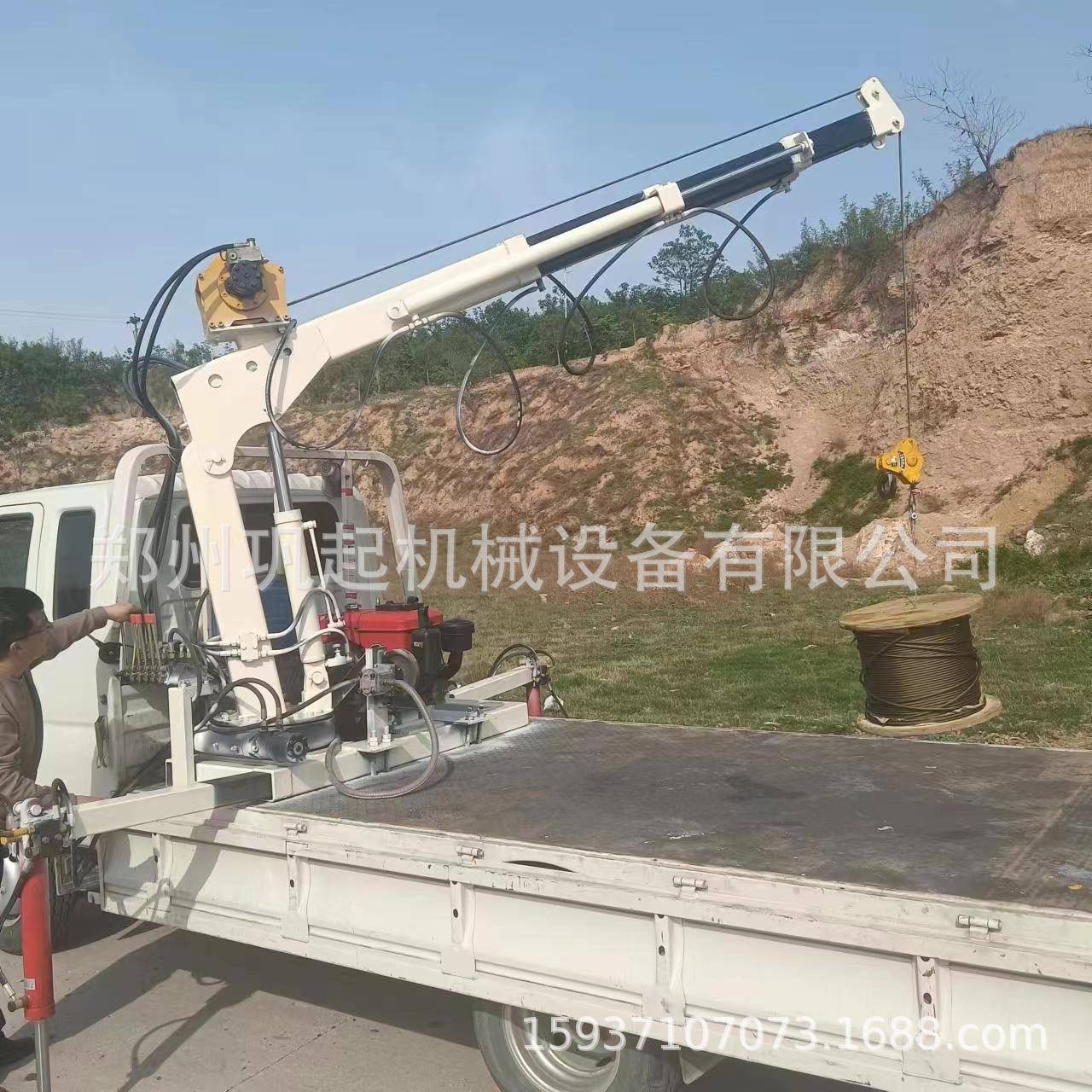 家用小型随车吊车载吊机12v24V500公斤1吨货车车用液压车载小吊