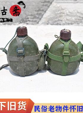 老式水壶民俗老物件覆古军绿色铝水壶农家乐民宿装饰摆件影视道具