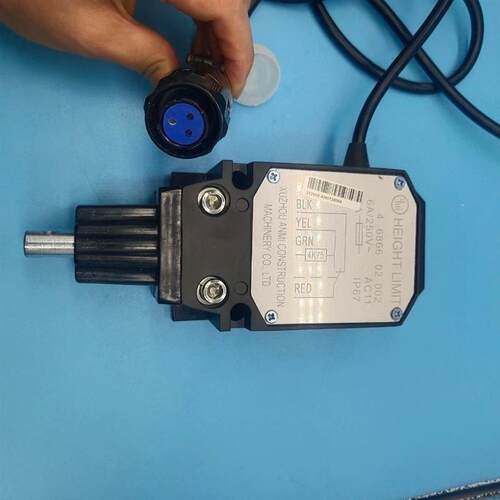 徐工吊车限位器限位开关12吨25K20B20G50K限位开关高度开关原厂