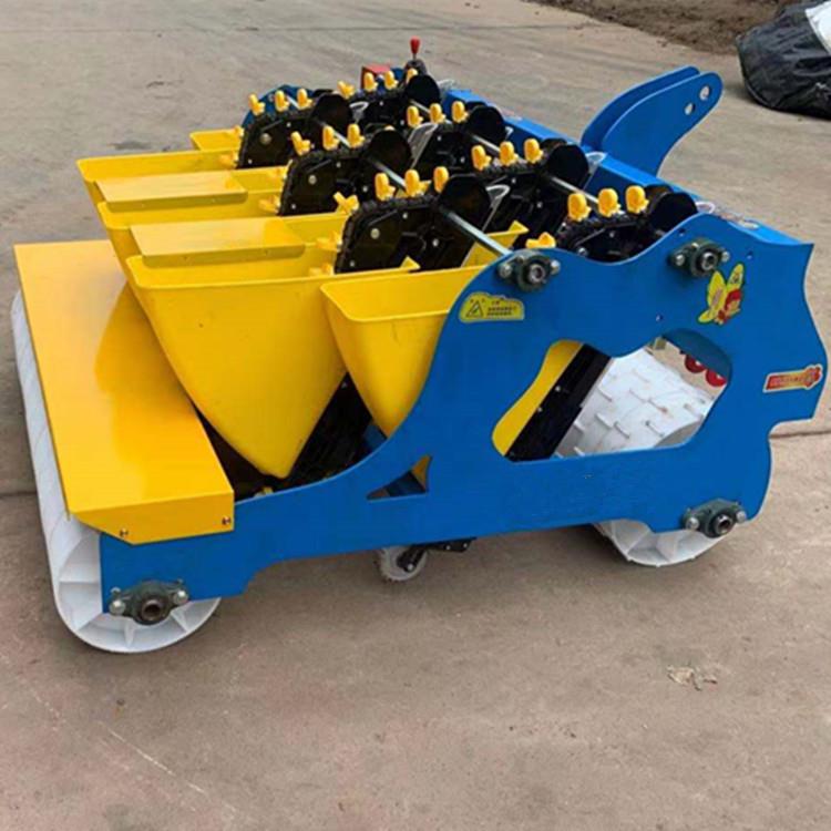 大蒜播种机厂家四轮车带种蒜机柴油大蒜点播机家用小型电动大蒜机