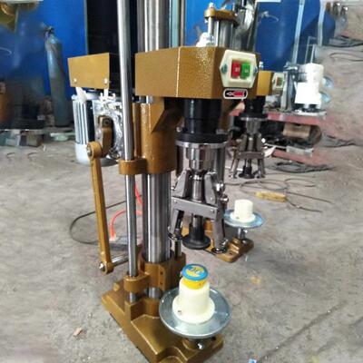 供应半自动口杯搪瓷杯缸子酒碗酒铝盖易拉盖小型锁盖封口机