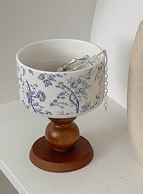 法式青花高脚碗摆件 ins高颜值饰品收纳碗 木质甜品碗拍照装饰道
