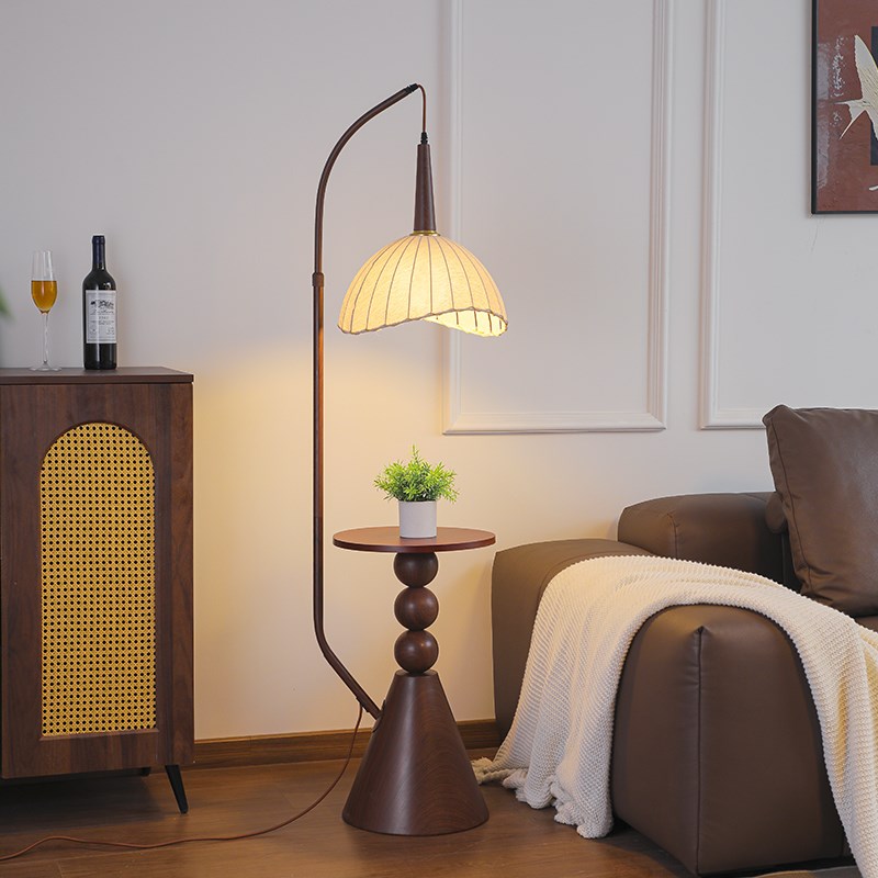 中古风落地灯客厅沙发边几2024新款置物复M古氛围感卧室床头柜台