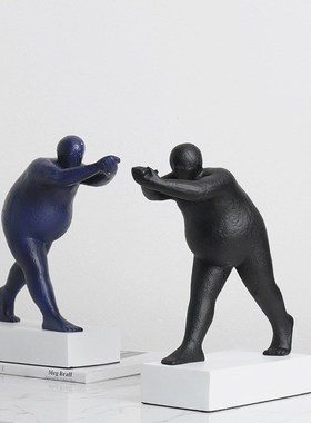 抽象人物雕塑软装饰品售楼处平衡人摆件样板房间玄V关电视柜摆设